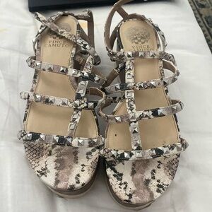 Vince Camuto size 9